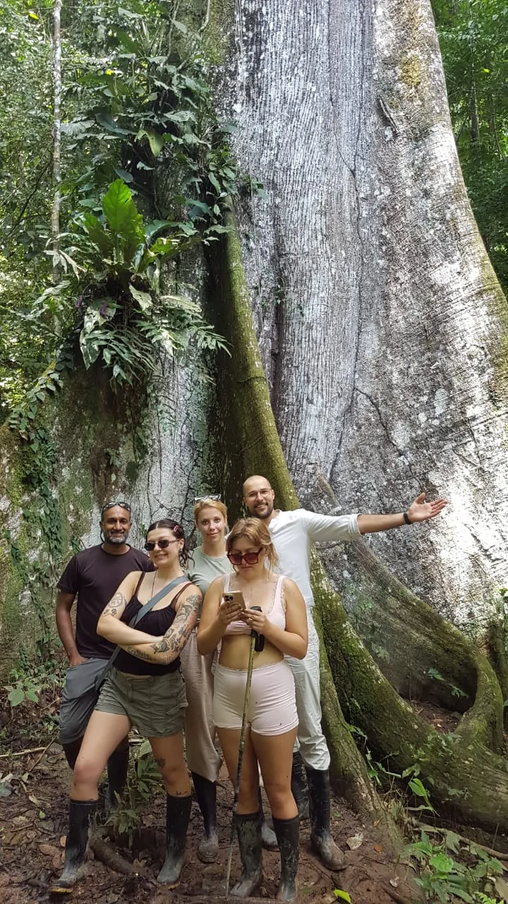 Machu Picchu Online travelers in the Peruvian Amazon